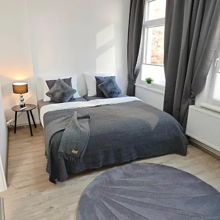 Superior Zentrum Historische Altstadt 2 Schlafzimmer 2 Badezimmer Kingsize-betten, Fuer Bis Zu 8 Personen Apartment Wißmar