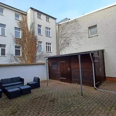 Superior Zentrum Historische Altstadt 2 Schlafzimmer 2 Badezimmer Kingsize-betten, Fuer Bis Zu 8 Personen Apartment