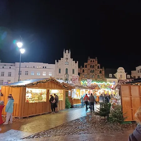 Superior Zentrum Historische Altstadt 2 Schlafzimmer 2 Badezimmer Kingsize-betten, Fuer Bis Zu 8 Personen * Wißmar