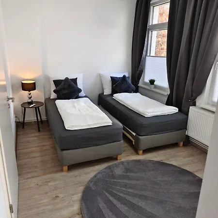 Superior Zentrum Historische Altstadt 2 Schlafzimmer 2 Badezimmer Kingsize-betten, Fuer Bis Zu 8 Personen Wißmar