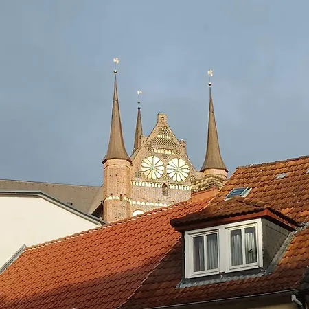Superior Zentrum Historische Altstadt 2 Schlafzimmer 2 Badezimmer Kingsize-betten, Fuer Bis Zu 8 Personen Wißmar