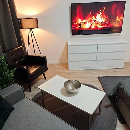 Superior Zentrum Historische Altstadt 2 Schlafzimmer 2 Badezimmer Kingsize-betten, Fuer Bis Zu 8 Personen Apartment *